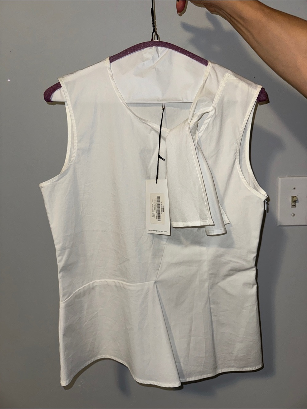 Sara Campbell White Sleeveless Tie-Neck Blouse